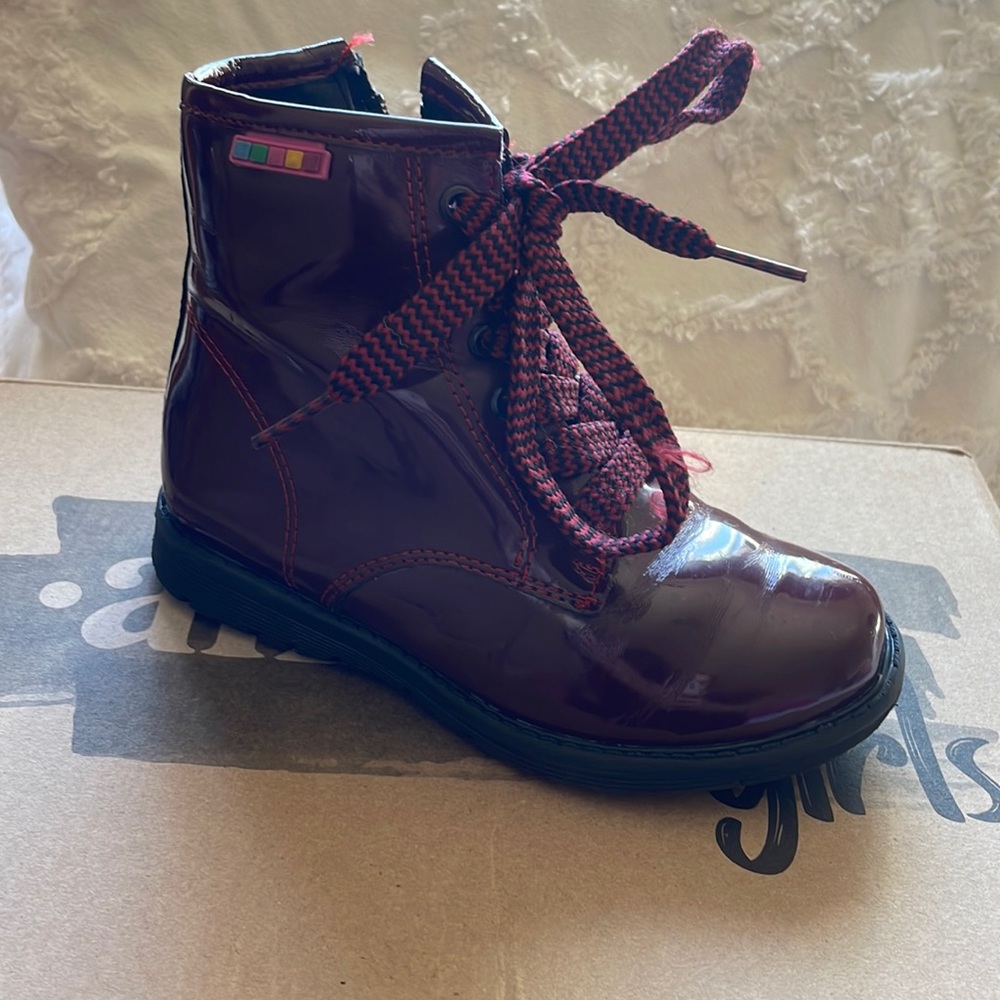 Andreas girls boots